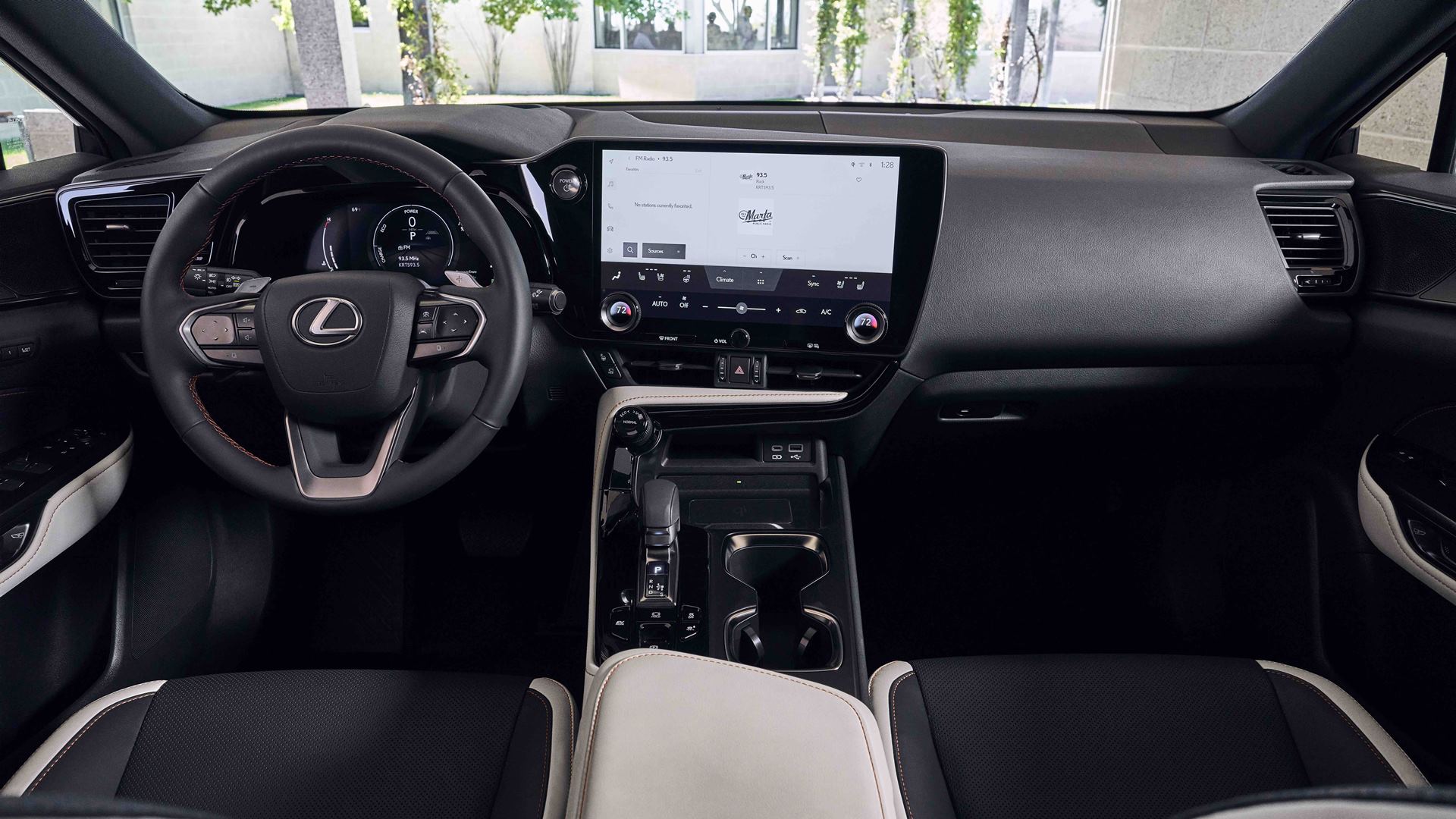 Lexus NX 2022 Interior