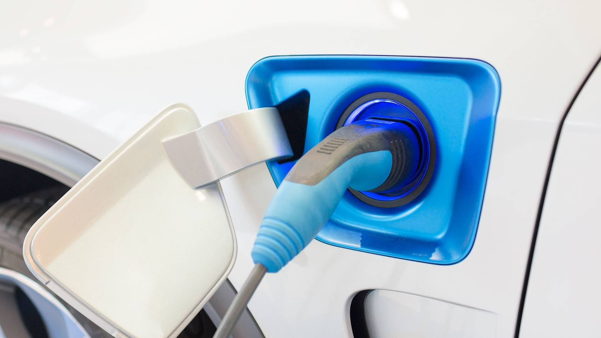 Europe wants an electric charger every 60 kilometers 