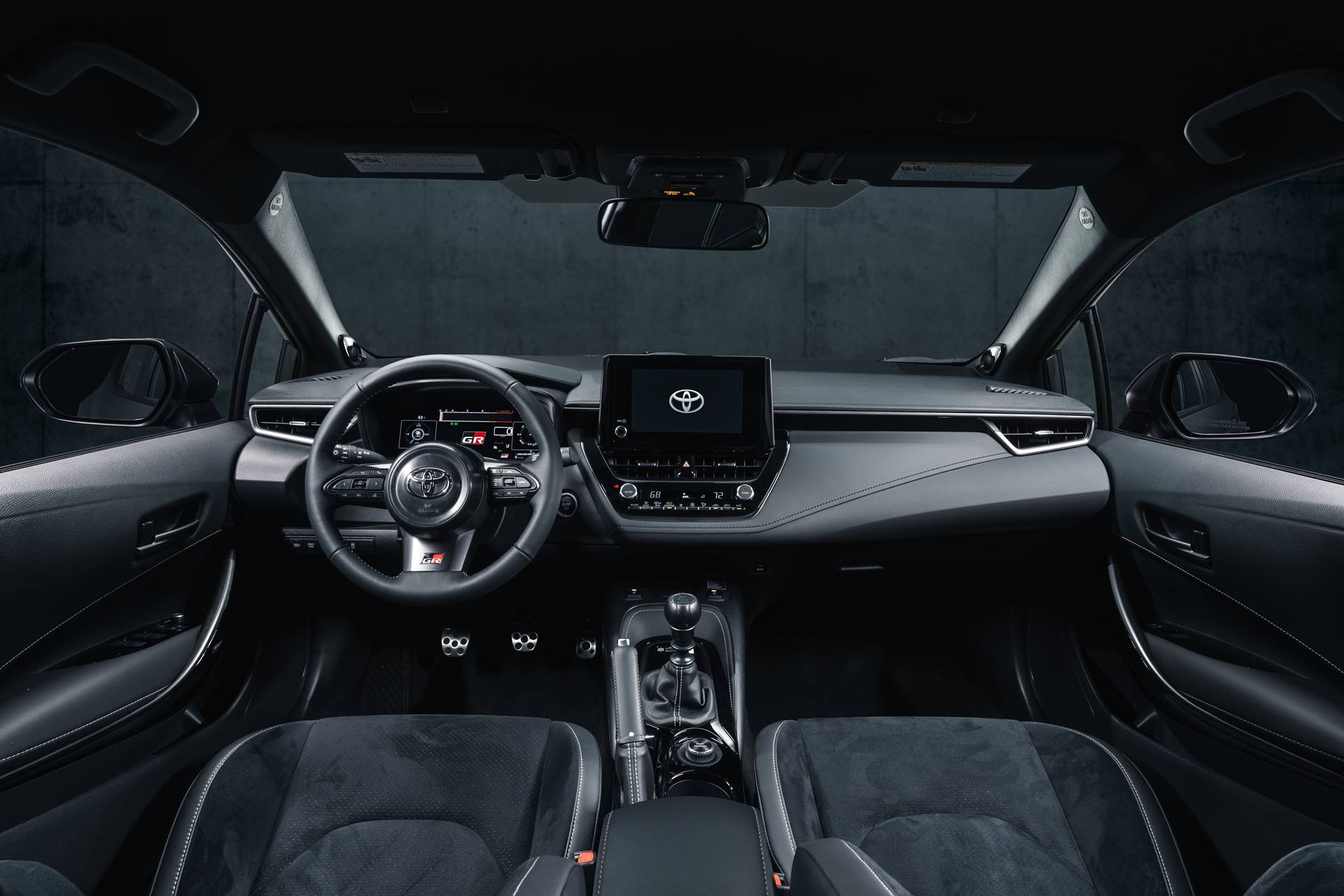 Toyota GR Corolla 2023 interior